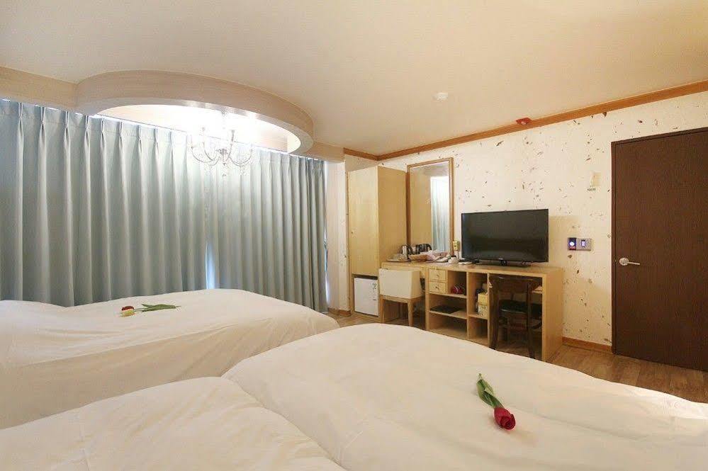 Jeonju Tourist Hotel Εξωτερικό φωτογραφία