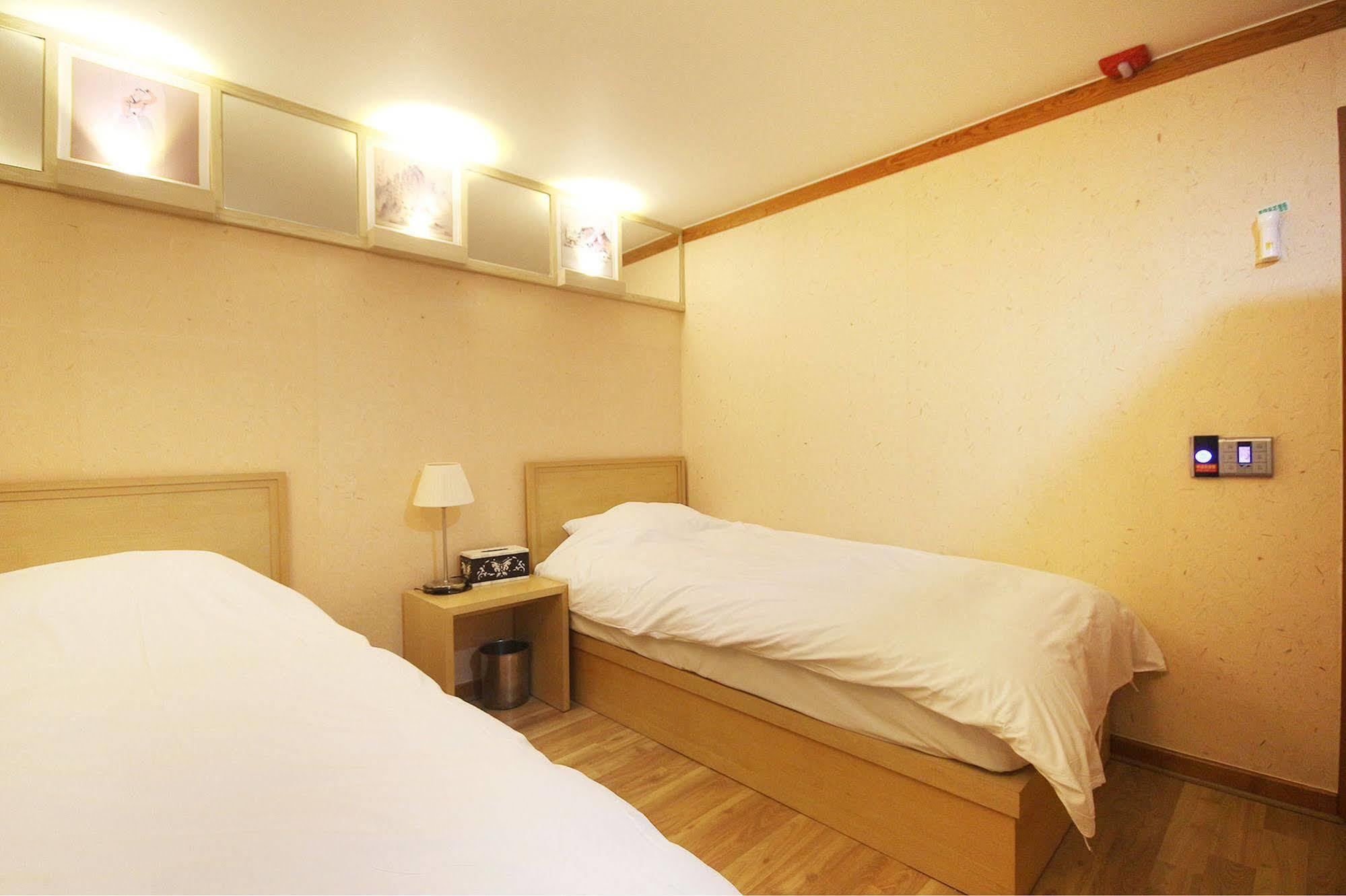 Jeonju Tourist Hotel Εξωτερικό φωτογραφία