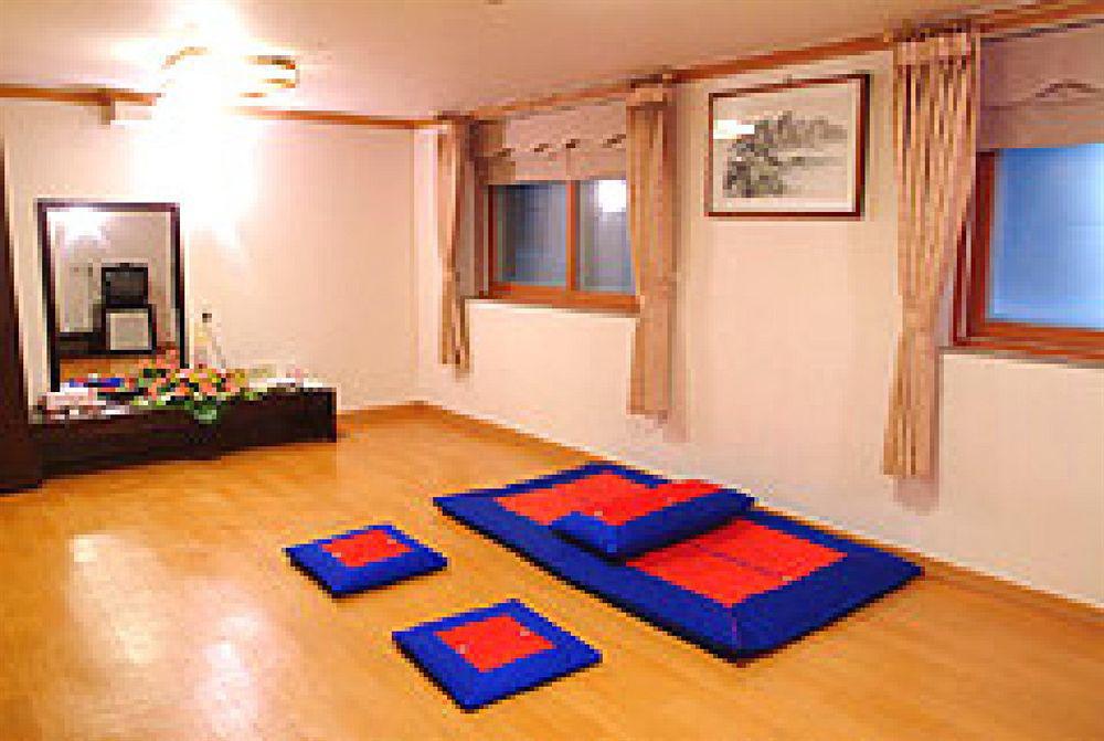Jeonju Tourist Hotel Εξωτερικό φωτογραφία